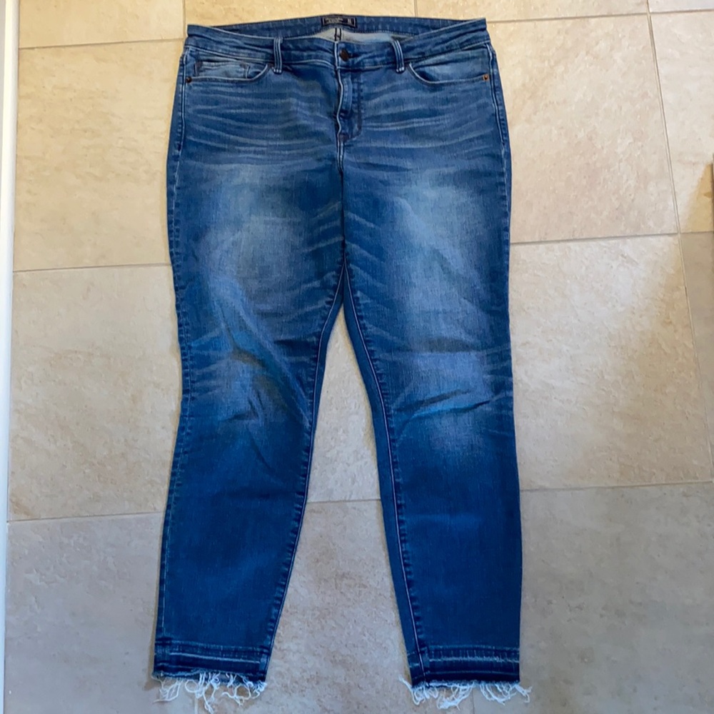 Abercrombie and Fitch Harper Ankle jeans